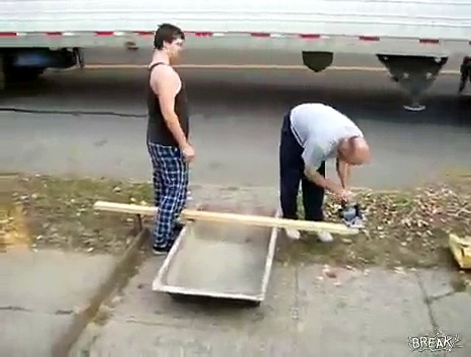 Stupid And Funny Construction Accident