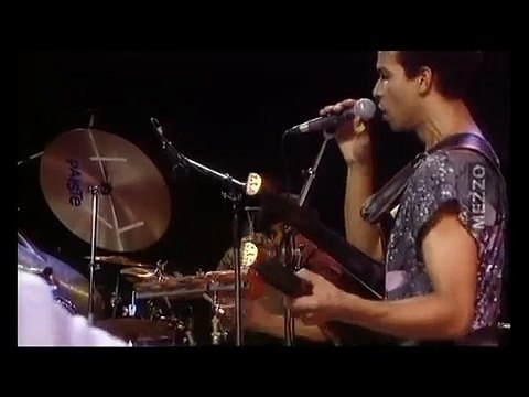 John McLaughlin - Antibes, Juan-les-Pins (Juillet 1990)