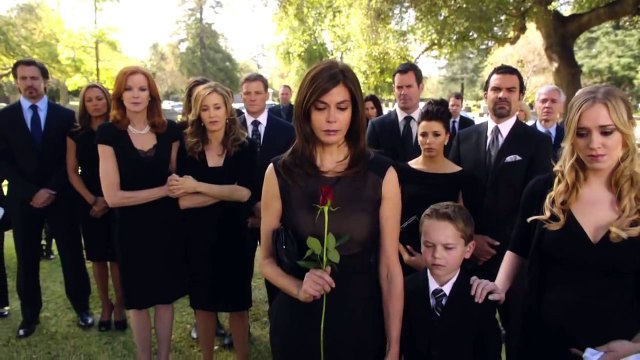 Bonus Clip - Desperate Housewives - Teri Hatcher Spotlight