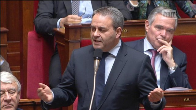 Bertrand à Valls: Vous êtes rentré dans le moule des politiciens