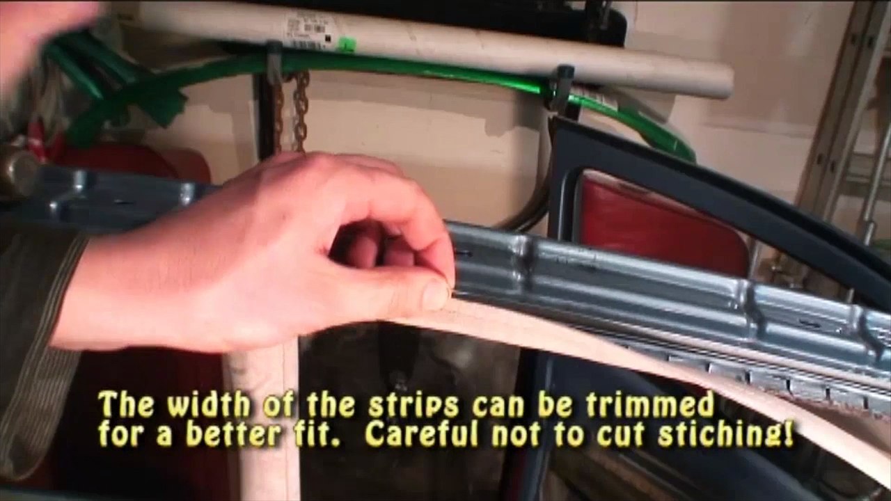 Classic VW BuGs How to Install Beetle Ragtop Headliner Top U Section
