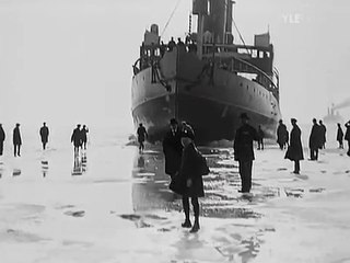 Un brise-glace dans les années 20