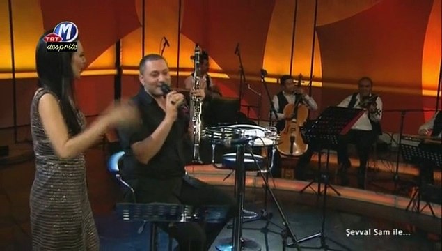 08 hüsnü şenlendirici senede bir gün 26.04.2012 şevval sam ile