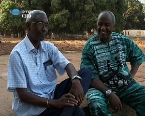 Guine, As Duas Faces da Guerra - Ep.1 - RTP1