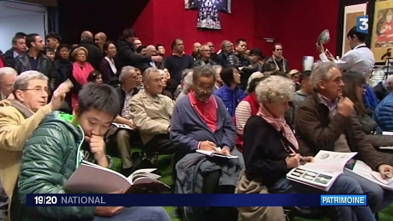 Paris : les ventes aux enchères prises d'assaut par les collectionneurs chinois