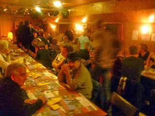 VERONIQUE LAURENT : "On suit tous son chemin" (Carpe Diem, Thuin, 2012)