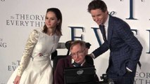 Redmayne, Stephen Hawking on Red Carpet