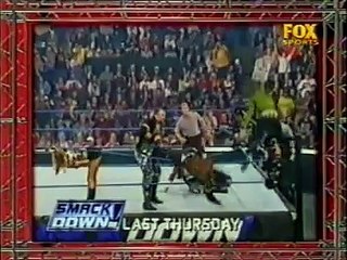 trish stratus and stacy keibler entrances