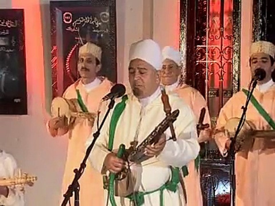 Raiss Ahmed Oumast 2011 - Part 4.