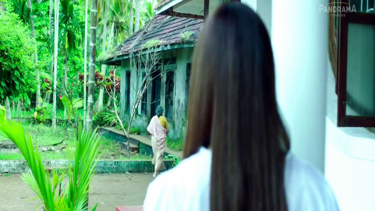 Alone - (Theatrical Trailer) Ft. Bipasha Basu