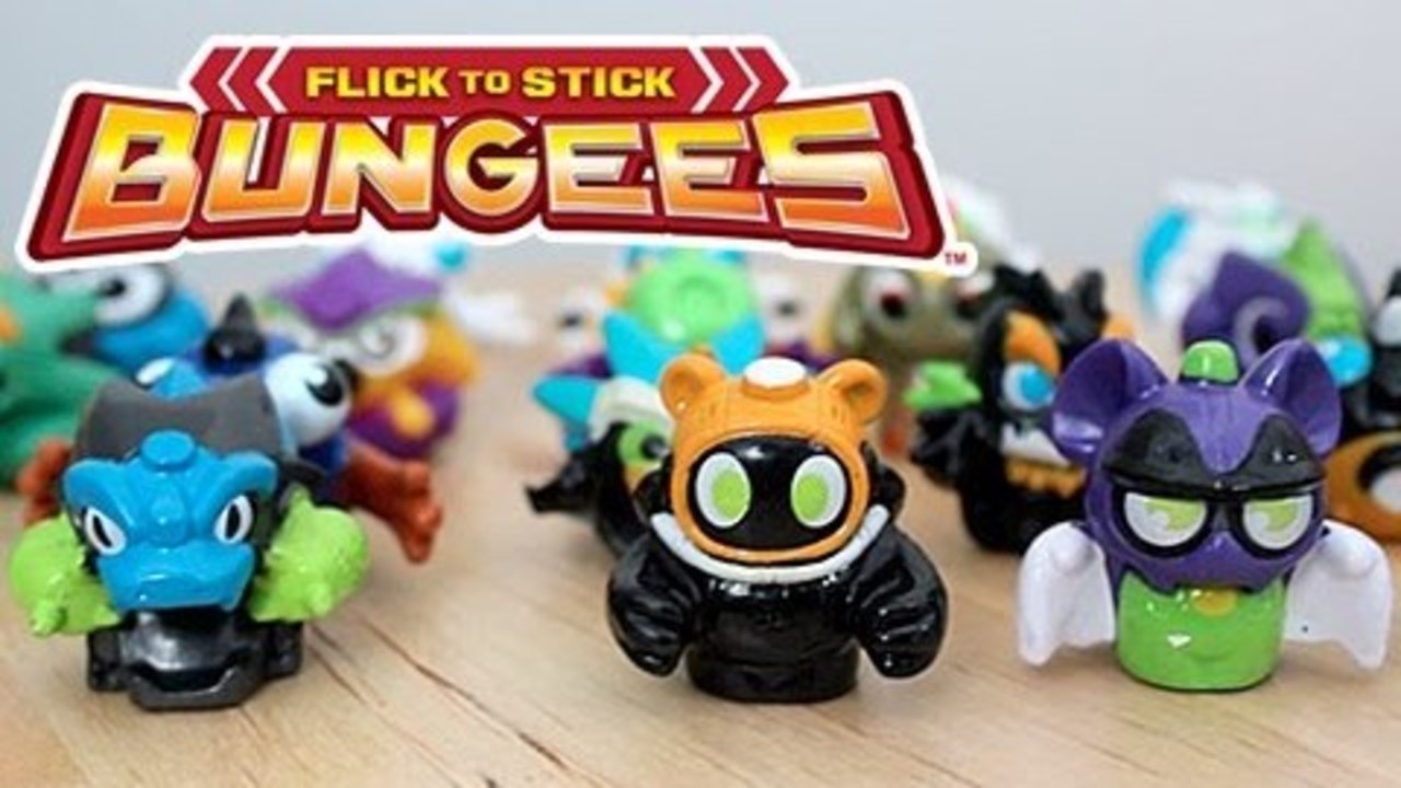 Opening 4 Bungee Blind Bags + A Giveaway! [CLOSED]