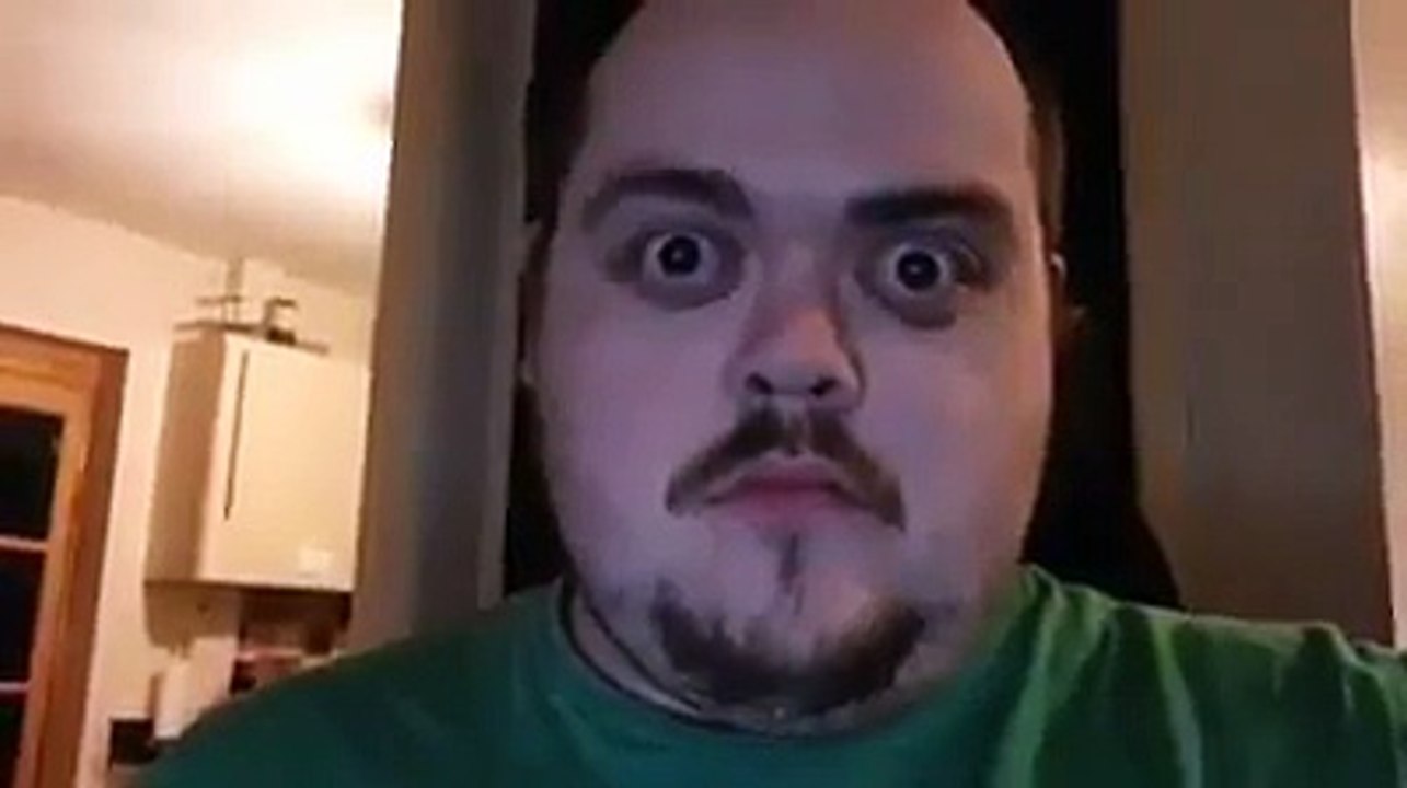 Pop your Eye prank