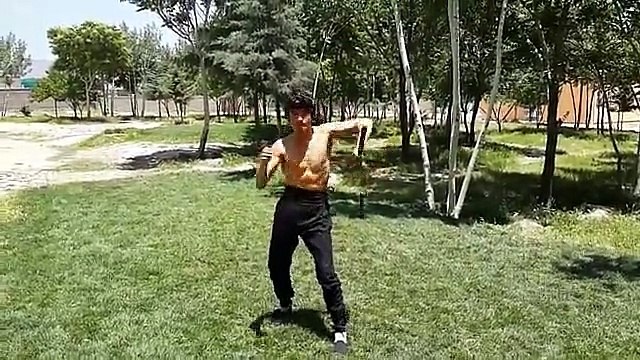Dunya News - Meet the Afghan 'Bruce Lee'