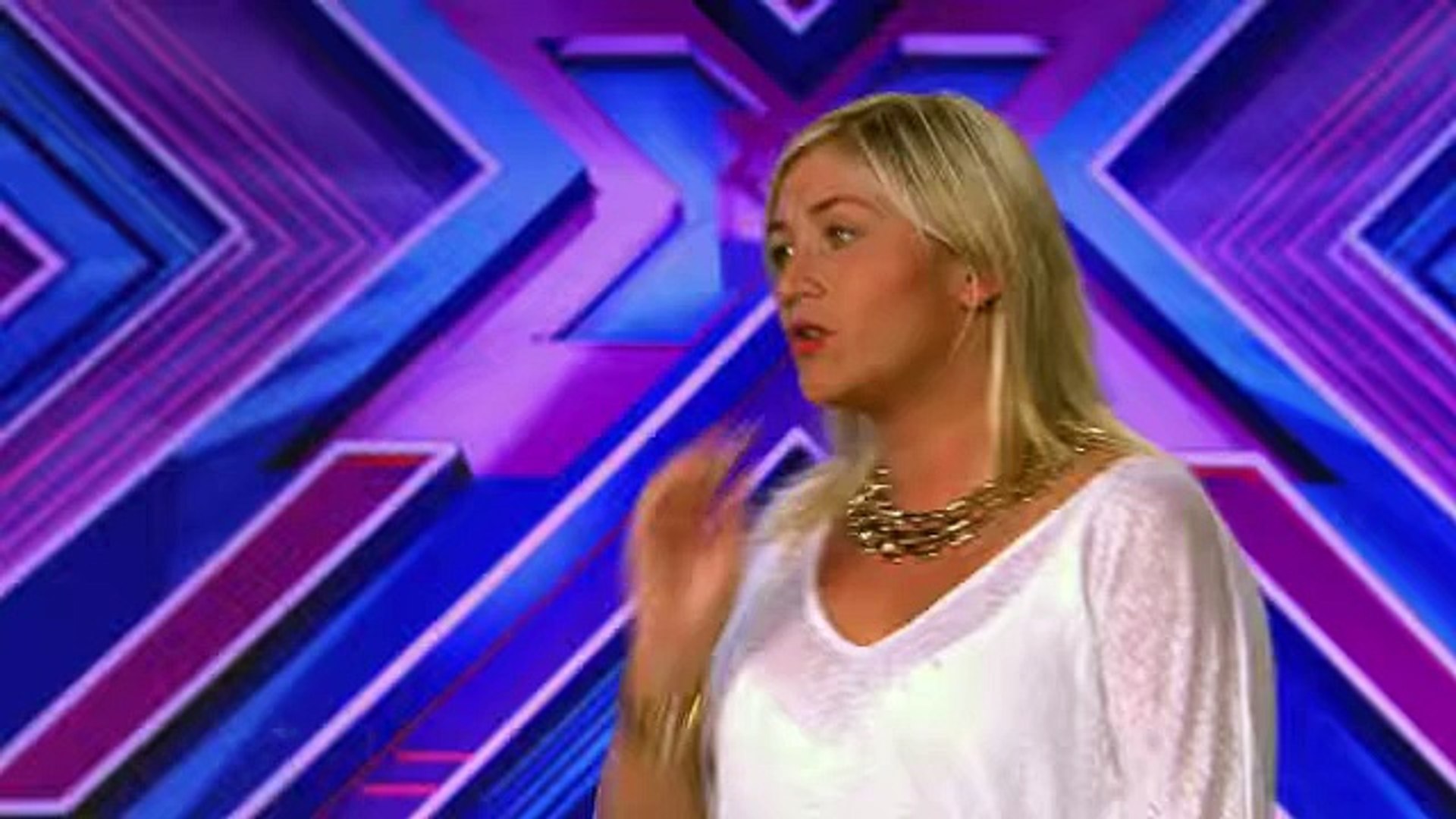⁣Linzi Martin sings Jackson 5's I'll Be There - Room Auditions Week 1 - The X Factor UK 201