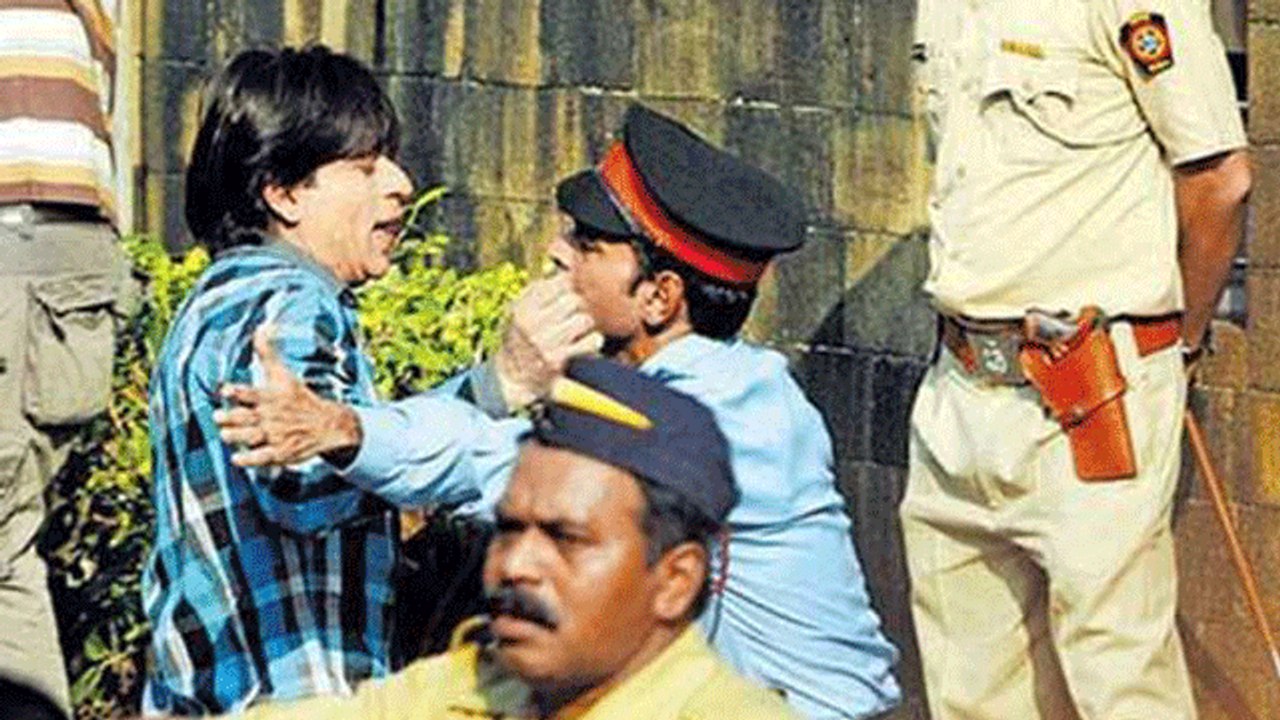 Did Shahrukh Khan Get Into Trouble With Cops?