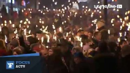 Marche aux flambeaux pour célébrer le prix Nobel de la Paix