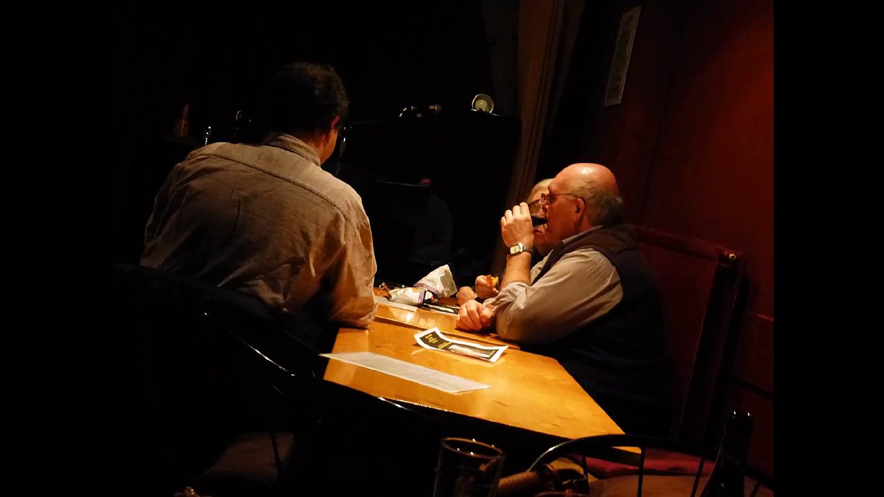 YVES MARCHAL : "Carino" (Cabaret aux Chansons, Bruxelles, 2013)