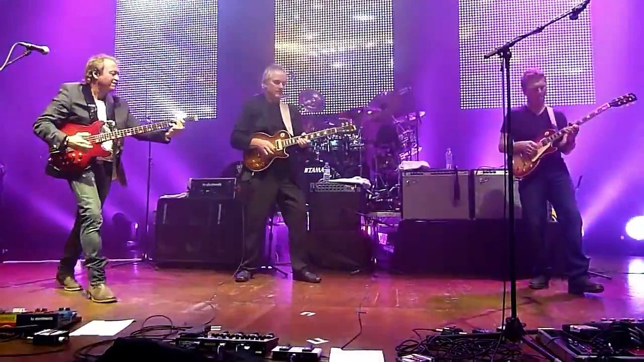 Level 42 feat. Boon Gould - Heathrow (Bristol 2012)