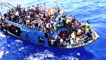 Sauvetage de migrants en Méditerranée filmé par le capitaine Philippe Martinez