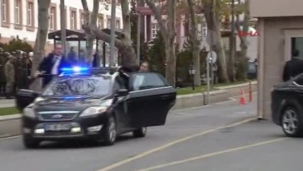 İtalya Başbakanı Matteo Renzi, Resmi Törenle Karşılandı