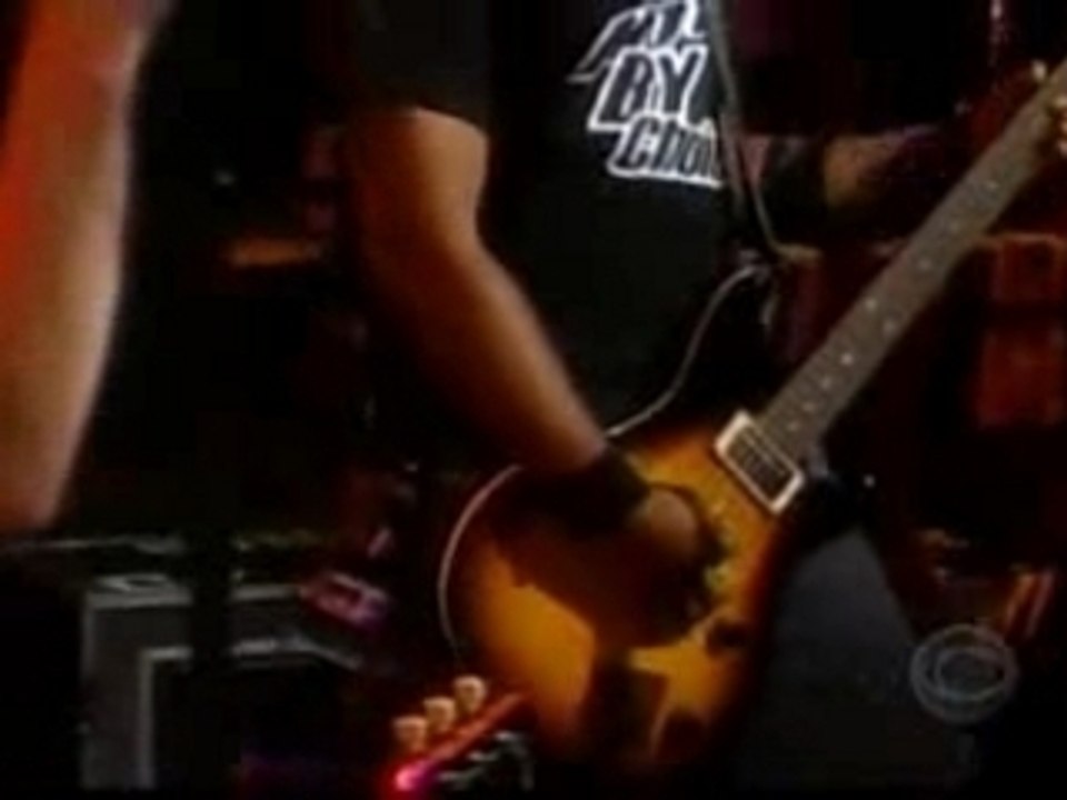 Sum 41 - Fat Lip (Live Kilborn)