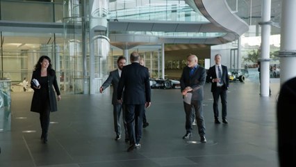 F1 - El abrazo de Fernando Alonso y Ron Dennis