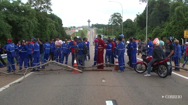 Protesto dificulta acesso a Viracopos