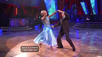 Apolo Anton Ohno & Julianne Hough - Foxtrot