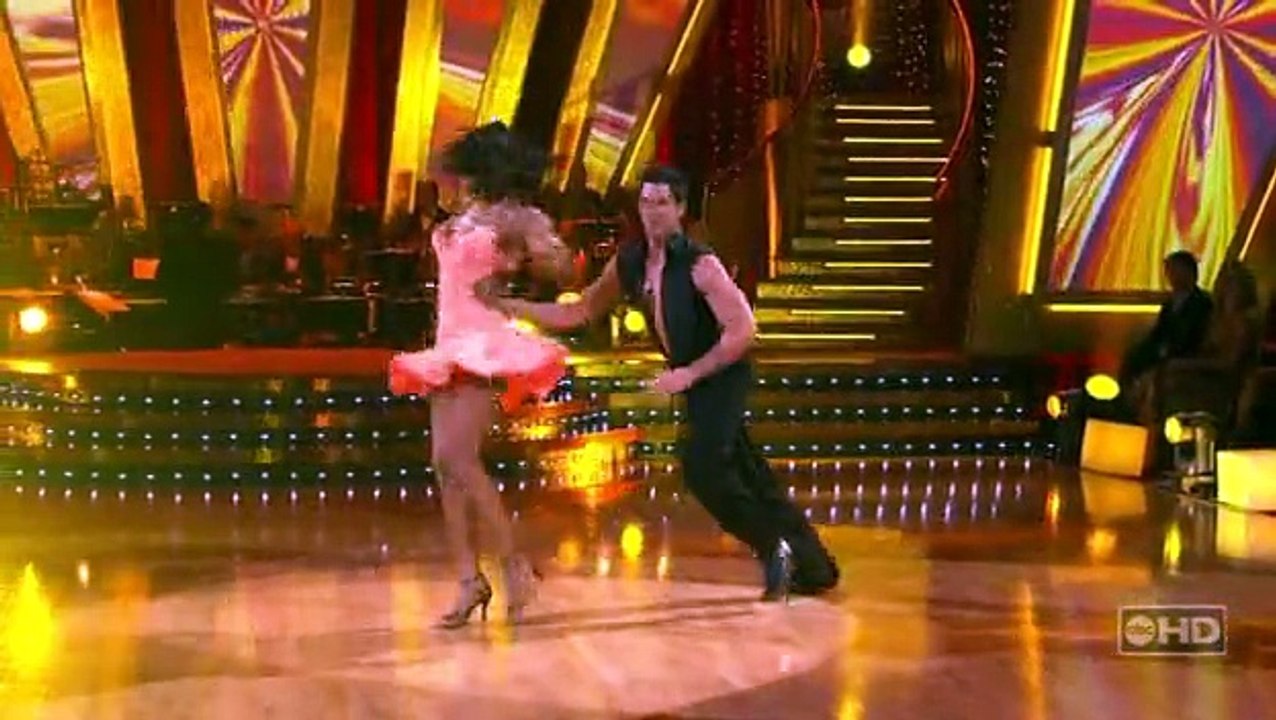 Laila Ali & Maksim Chmerkovskiy - Mambo - Finale