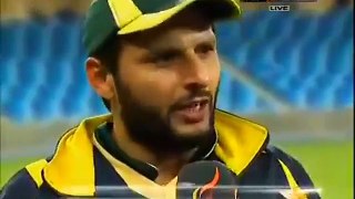 Funny Interview Of Shahid Afridi after Presentation Ceremony