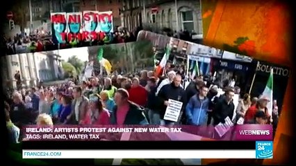 Hong Kong police dismantles protest camp