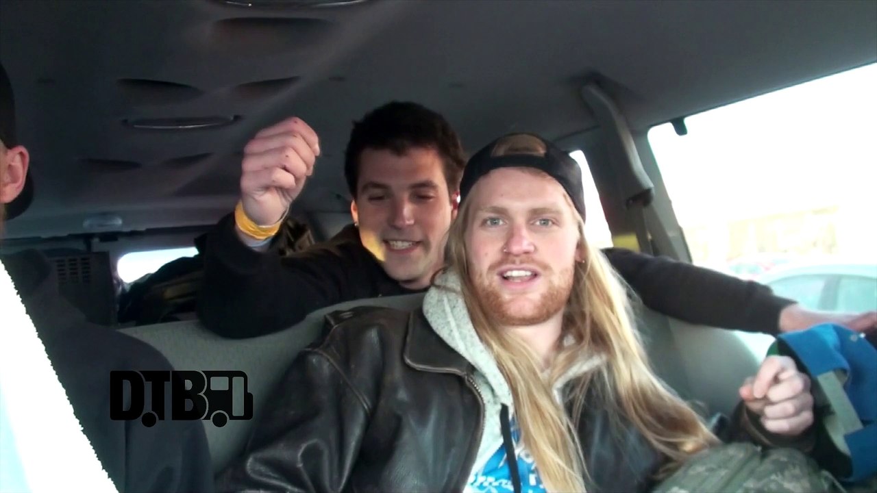 Close Your Eyes - TOUR PRANKS Ep. 18