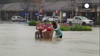 Itéletidő Kaliforniában: több város víz alatt