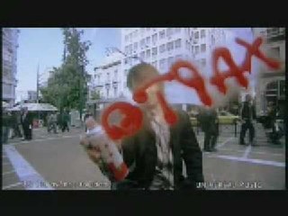 Πάνος Κιάμος - Χαρτορίχτρα | Panos Kiamos - Xartorixtra - Official Video Clip