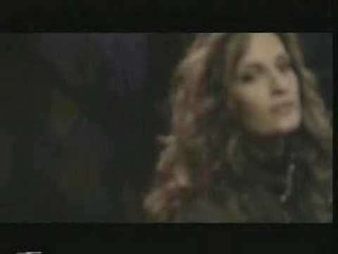 Δέσποινα Ολυμπίου - Δεν έχω λόγια | Despoina Olympiou - Den exo logia - Official Video Clip