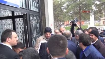 Kayseri Bakan Yıldız, Esnafla Kıymalı Pide Yedi