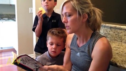 Lire une histoire effrayante à un enfant