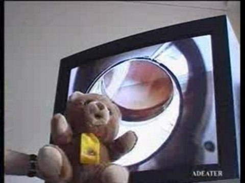 Grumly l'ours - Chante swiffer