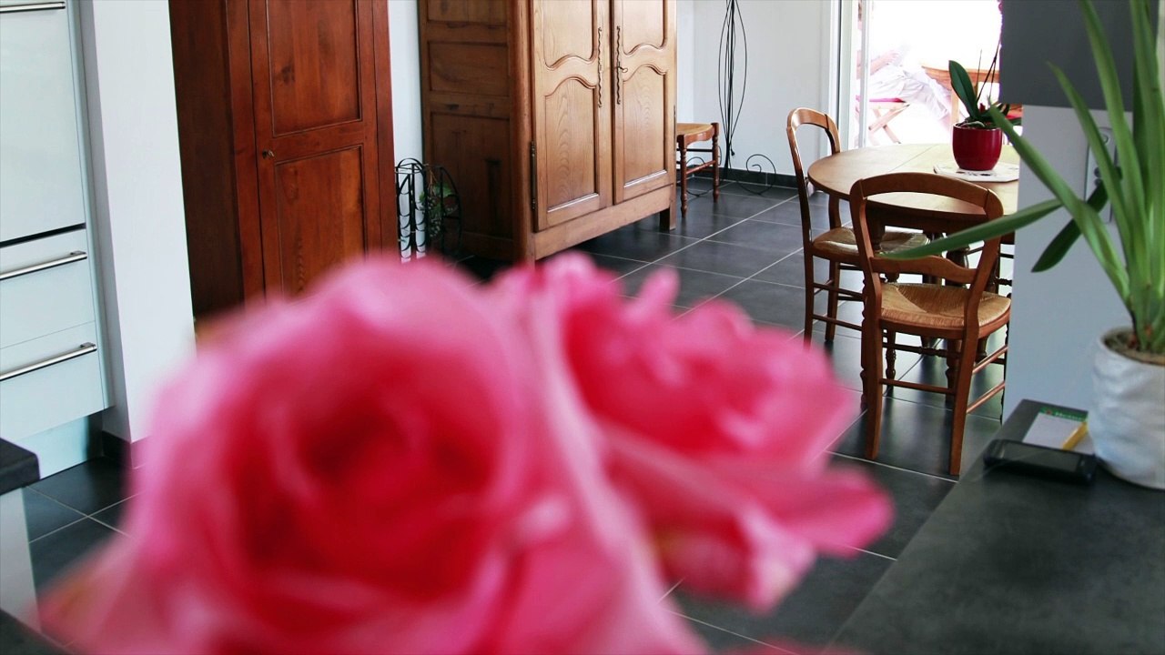 Interview d'un client sur un constructeur de maisons charentaise sur Le Gua en Charente Maritime (17)