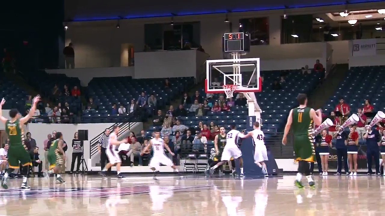 Le shoot au buzzer tout terrain de Jeff Laidig