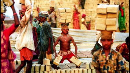 Voici comment sont fabriqués les objets qu'on achète par des enfants au Bangladesh