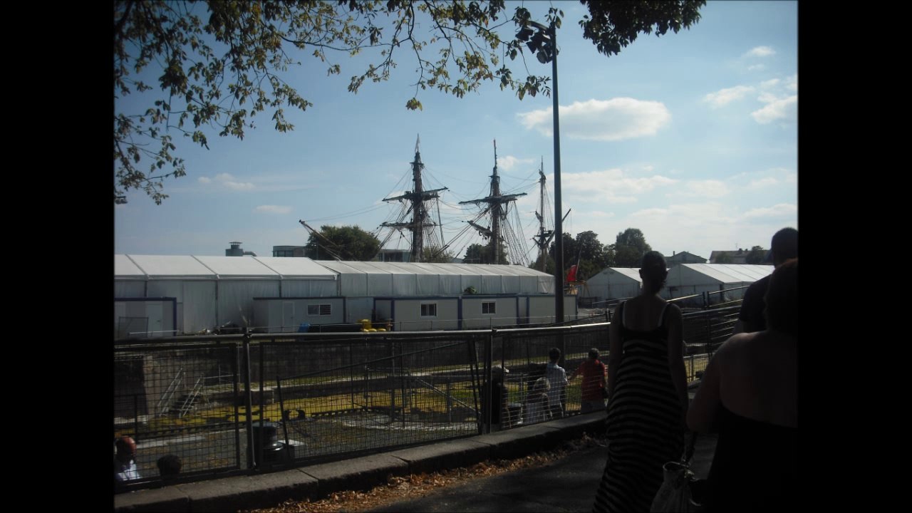 l'Hermione à Rochefort-sur-Mer  première mise à l'eau  Année 2014.
