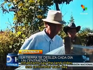 A land rift in Guatemala threatens the lives of dozens of families