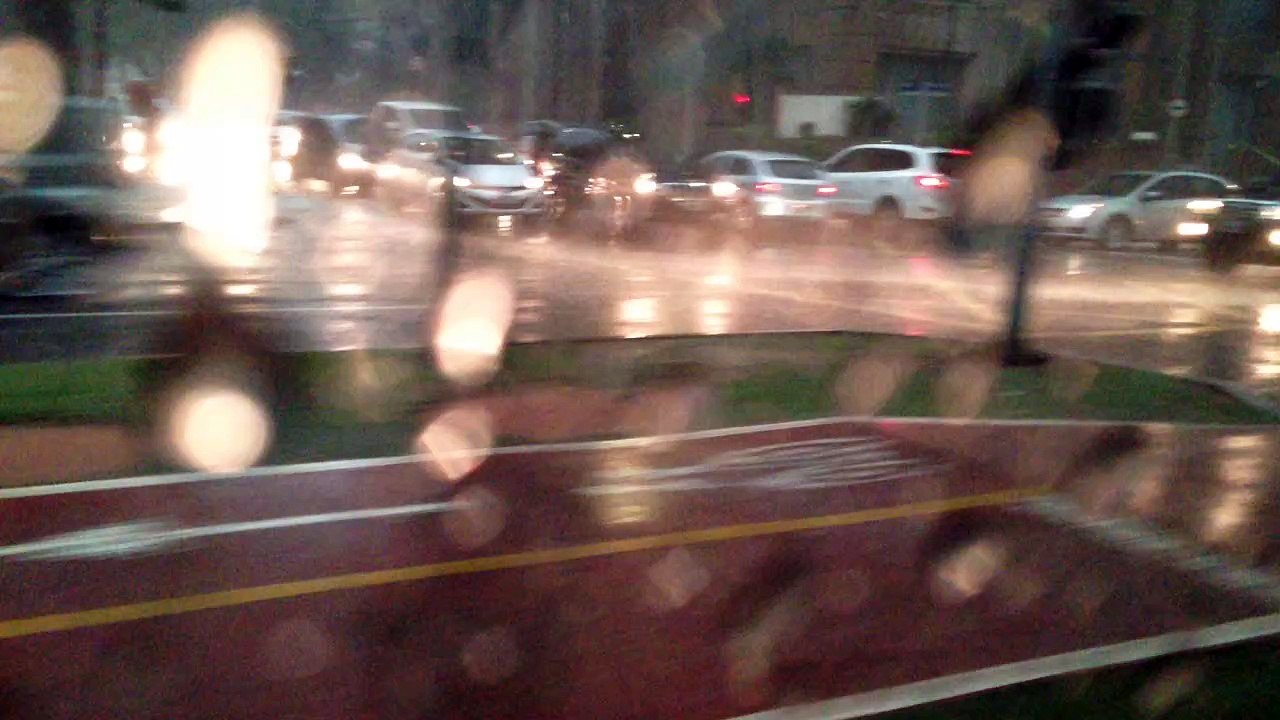 São Paulo chovendo pacas