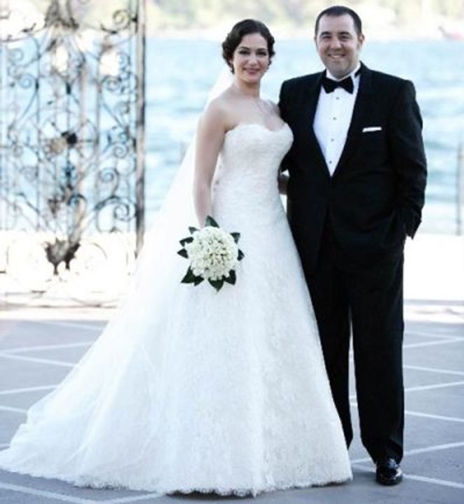 Özge Borak, Boşandıktan 1 Ay Sonra İlk Kez Fotoğraf Paylaştı
