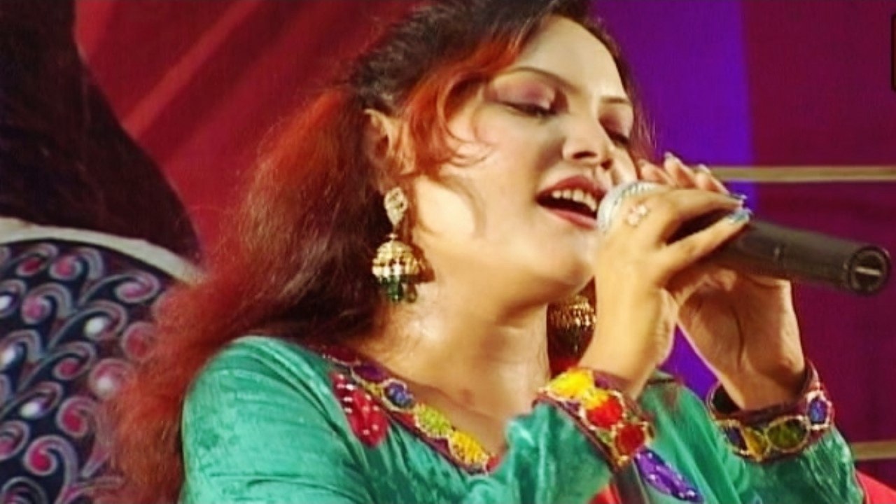 Saima Manzoor - Kehdo Do Naseeban Jo