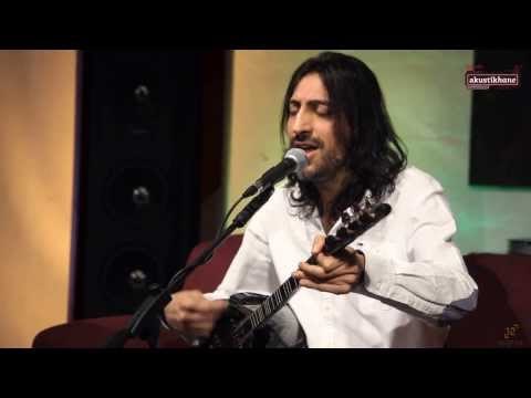 Taksim Trio - Yalan Dünya (Neşet Ertaş Cover) (Akustikhane)