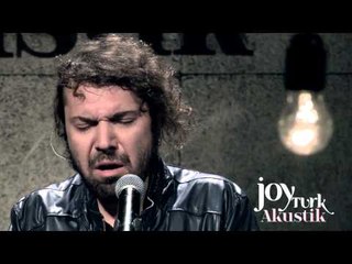Halil Sezai - Üşüyorsam (JoyTurk Akustik)