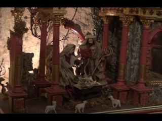 Скачать видео: Aversa (CE) - Mostra di Presepi nel Chiostro di San Francesco (14.12.14)