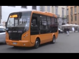 Napoli - Al via il minubus nel centro antico (13.12.14)